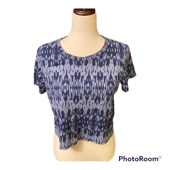Aeropostale Blue and White Crop Tee - Picture 3 of 8